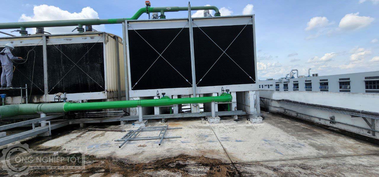 Tháp giải nhiệt tại Hà Nội được lắp trên các tòa nhà